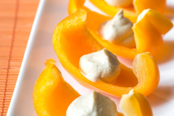 capsicum and hummus