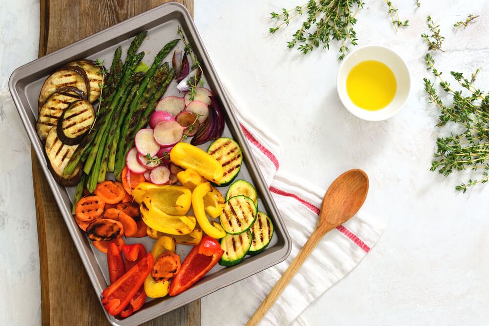 Grilled vegetables with Tahini yogurt