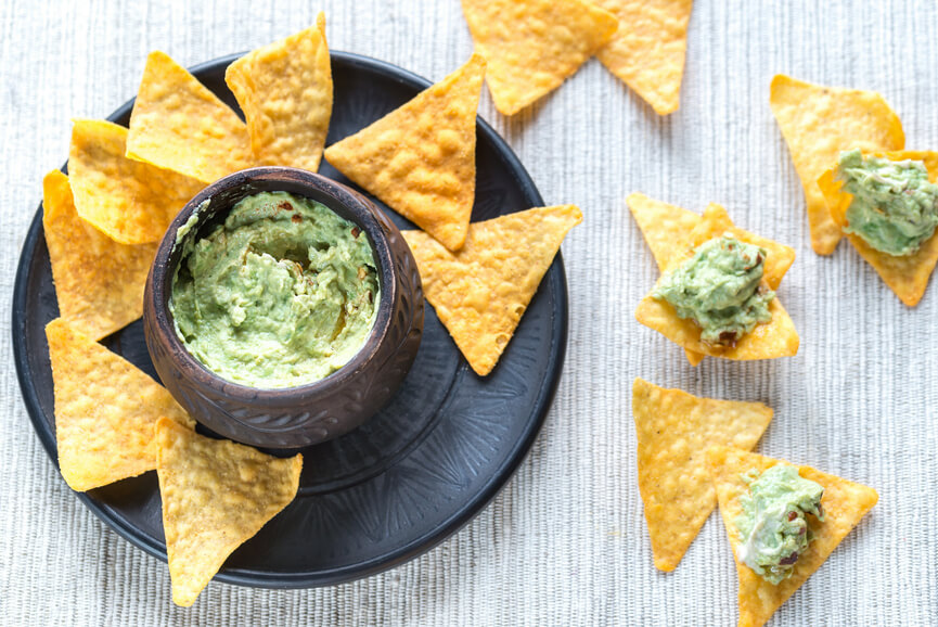 Guacamole and tortilla